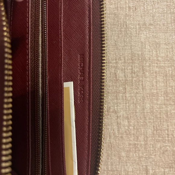 Michael Kors Wallet Merlot color, bought from Michael Kors. - Picture 6 of 6